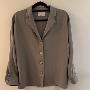 Women's Sage Green Aritzia Wilfred Button-Up Top XXS